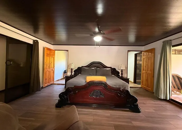 Tropical With Priv Pool, Jacuzzi & Relaxing Mad * Santa Cruz (Guanacaste)